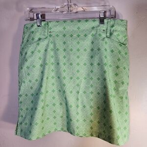 Nivo by Lanctot  women’s golf skirt skort. Size 10
